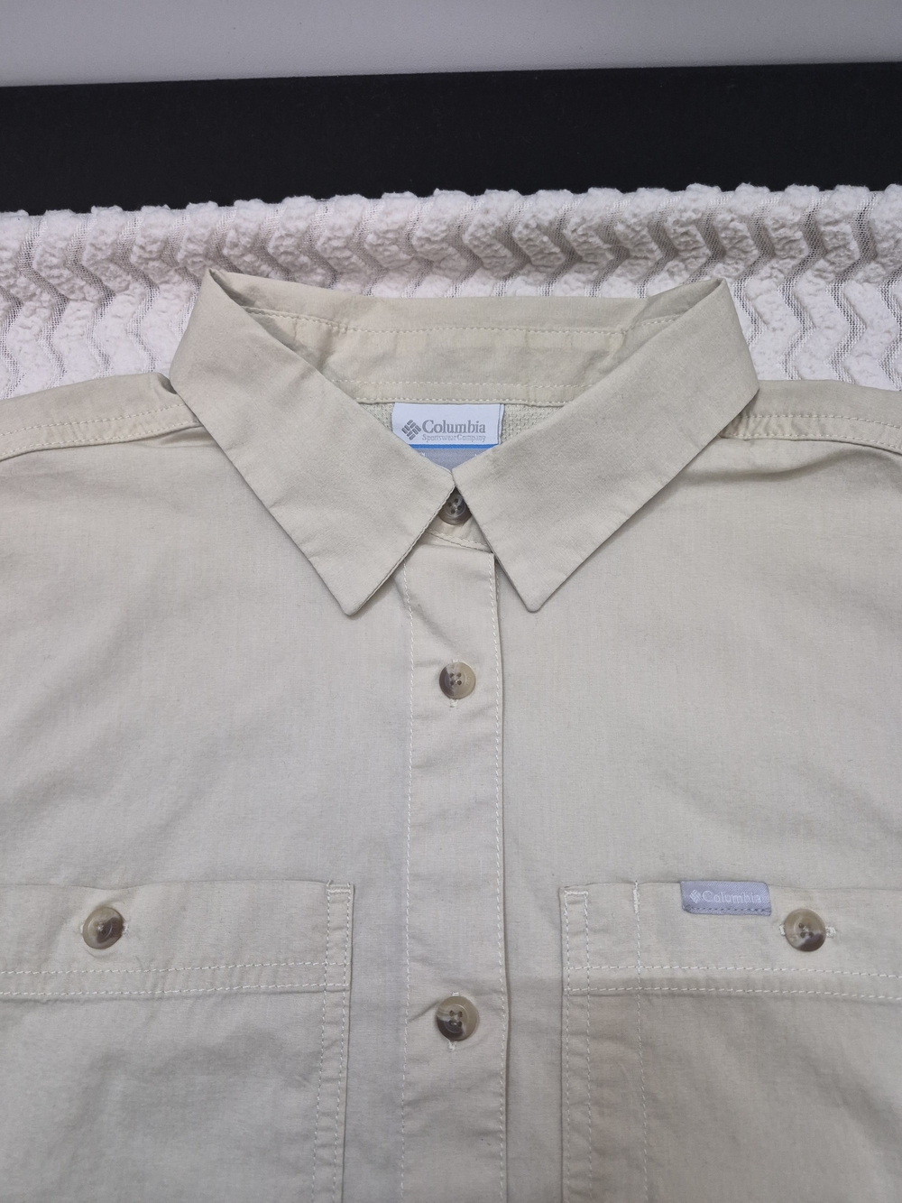 Columbia Women's Silver Ridge Utility Short Sleeve Hiking Shirt Beige Size XL AL